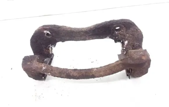 KIA Sorento Front Brake Caliper Pad/Carrier 