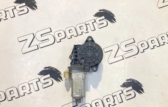 KIA Cerato Front door window regulator motor