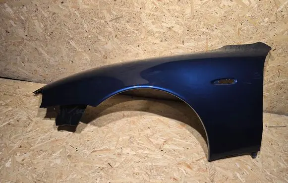 Maserati Coupe Fender