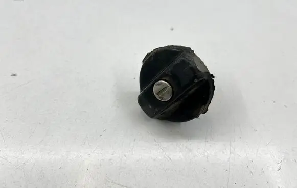 Mercedes-Benz W123 Fuel tank filler cap