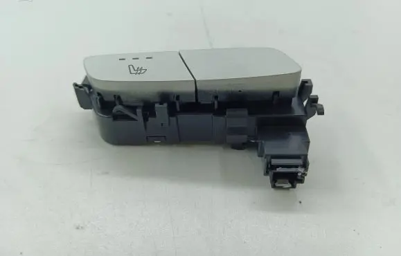 Mercedes-Benz E W213 Seat heating switch A2139051604 5WY44300