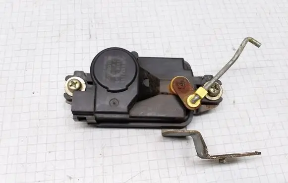 Mitsubishi Galant Central locking motor MB517611 1528005650