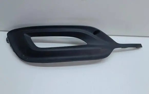 Opel Zafira C Front bumper lower grill 13478555 341601492
