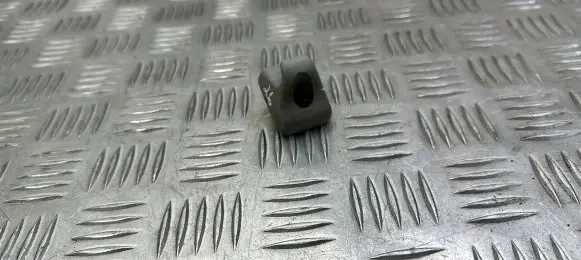 Sun visor clip/hook/bracket