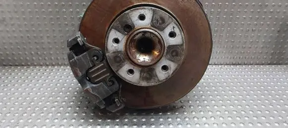 BMW 1 E81 E87 Front wheel hub 6764444