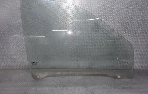 KIA Carnival Front door window glass four-door