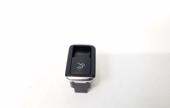 Mercedes-Benz E C207 W207 Tailgate opening switch A2079057901