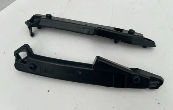 BMW 5 G60 G61 Front bumper mounting bracket 9879293 9879294
