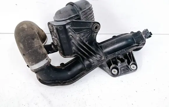 Audi Q5 SQ5 Intake resonator 8K0129955A