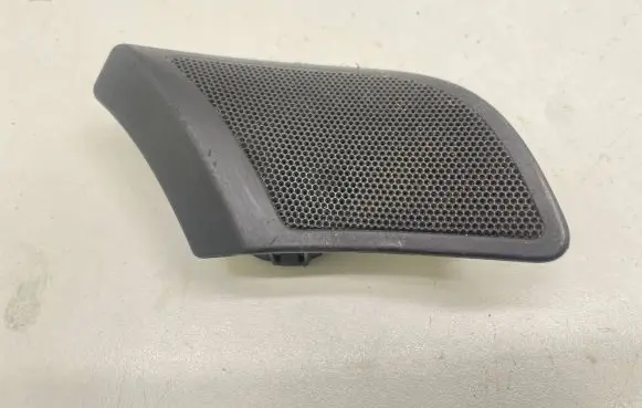 Audi A4 S4 B7 8E 8H Front door speaker 8E0035424