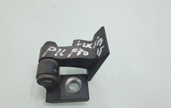 BMW 3 F30 F35 F31 Front door upper hinge 7246065