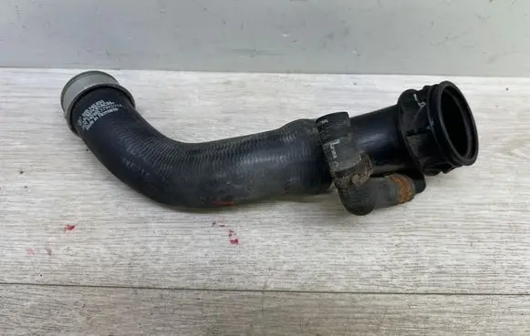 Porsche Macan (95B) Intercooler hose/pipe 95B145833