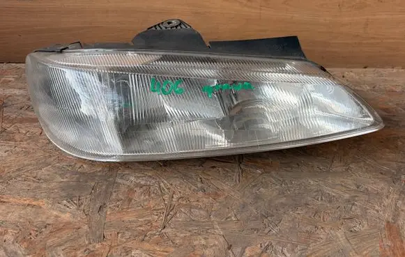 Peugeot 406 Headlight/headlamp 0301037022