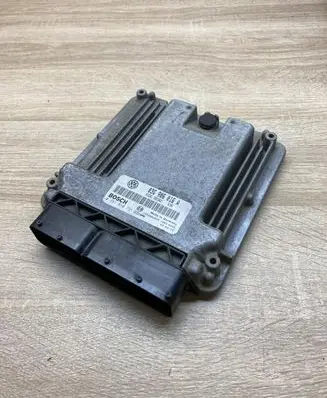 Volkswagen Touran I Engine control unit/module ECU 03G906016A 0281010731
