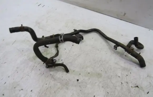 Honda CR-V Engine coolant pipe/hose
