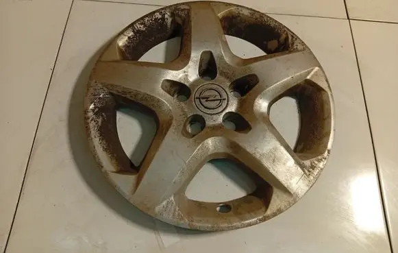 Opel Zafira B R16 wheel hub/cap/trim 13240543