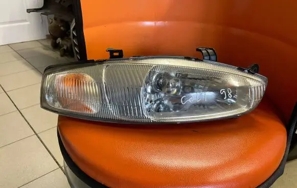 Mitsubishi Colt Headlight/headlamp