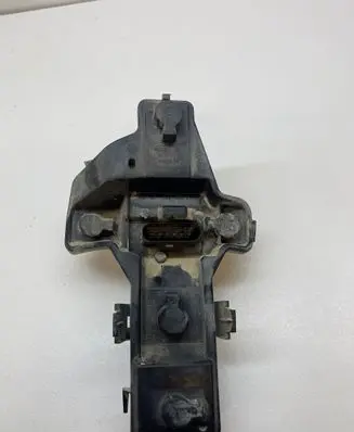 Volkswagen Touran I Tail light bulb cover holder 1T0945257D