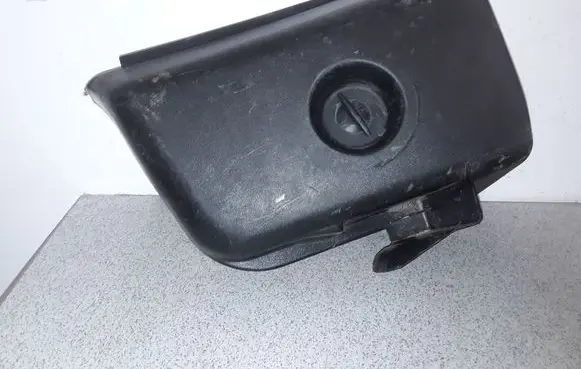 Tail light part