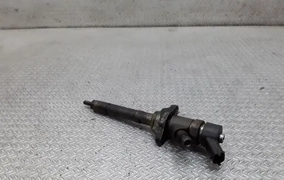 Ford Focus C-MAX Fuel injector 0445110188