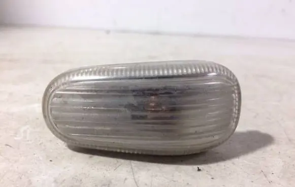 Saab 9-3 Ver2 Front fender indicator light 