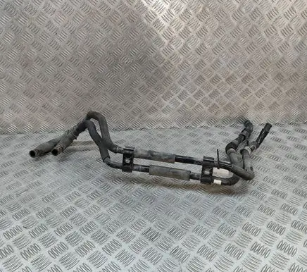 Audi e-tron Engine coolant pipe/hose 4KE121548P