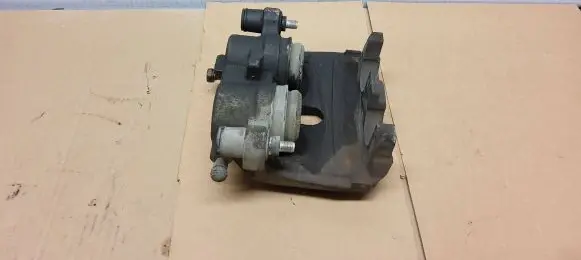 Jeep Grand Cherokee Front brake caliper 4866RH 11819007511