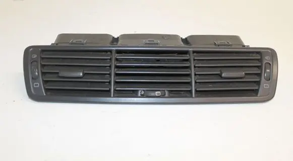Peugeot 807 Dash center air vent grill 1484107077 1846594 1491965077