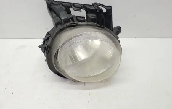Nissan Juke I F15 Headlight/headlamp HCR660