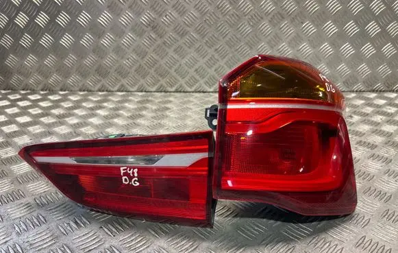 BMW X1 F48 F49 Rear/tail lights 7350716 7350698