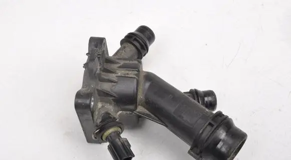 Volvo S60 Thermostat housing 31293556