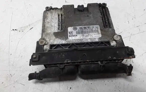 Volkswagen PASSAT B6 Engine control unit/module 03G906021LR 0281013260