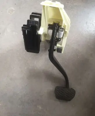 BMW 5 F10 F11 Brake pedal 6775368