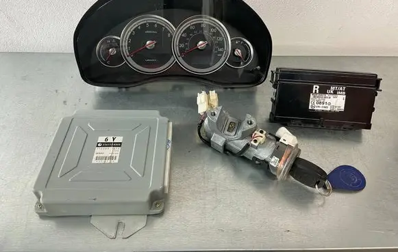 Subaru Outback Engine ECU kit and lock set 22611AH850 1122005673 225673P