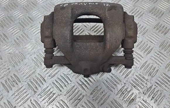 Toyota Auris 150 Front brake caliper 4773002360 4772109360