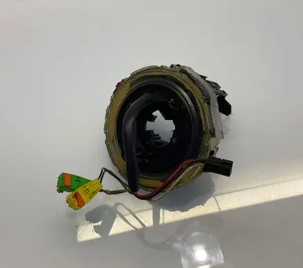 Mercedes-Benz CLS C219 Airbag slip ring squib (SRS ring) A1714640518 1714640518