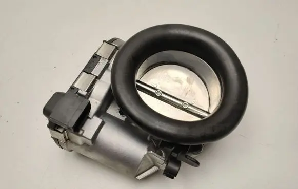 Mercedes-Benz CL C216 Throttle valve A1561410225