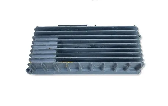 Audi A4 S4 B8 8K Sound amplifier 8T0035223J