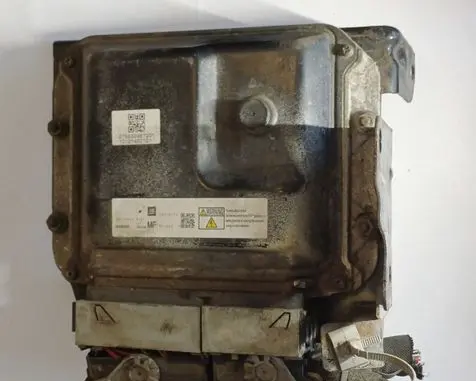 Opel Zafira B Engine control unit/module MB2758008167 98113173