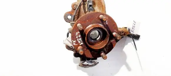 Ford Focus C-MAX Front wheel hub