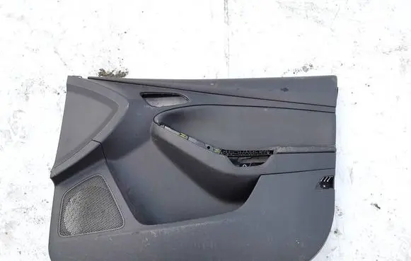 Ford Focus Front door card panel trim bm51a2394201 bm51-a23942-01