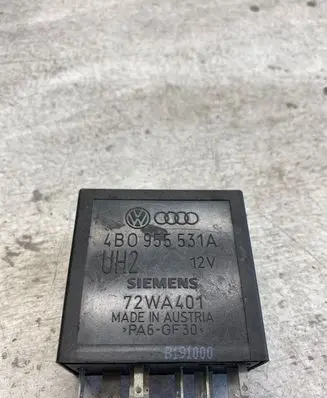 Volkswagen Golf IV Other relay 4B0955531A