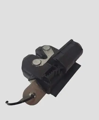 Opel Corsa D Tailgate/trunk/boot lock/catch/latch 55701971