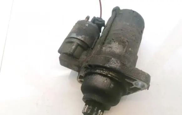 Volkswagen PASSAT B6 Starter motor