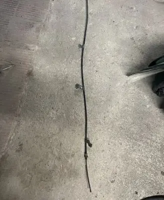 Handbrake/parking brake wiring cable