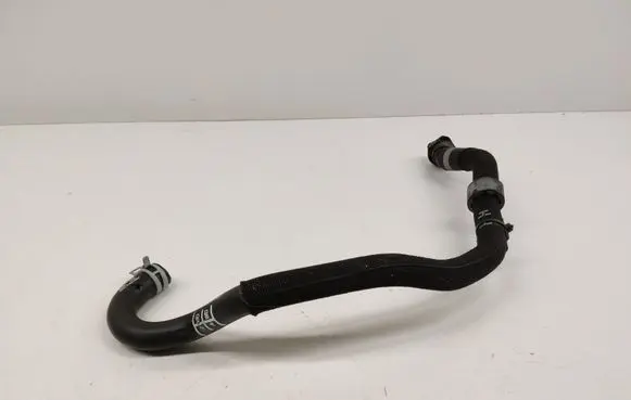 Volvo V60 Engine coolant pipe/hose 32252970
