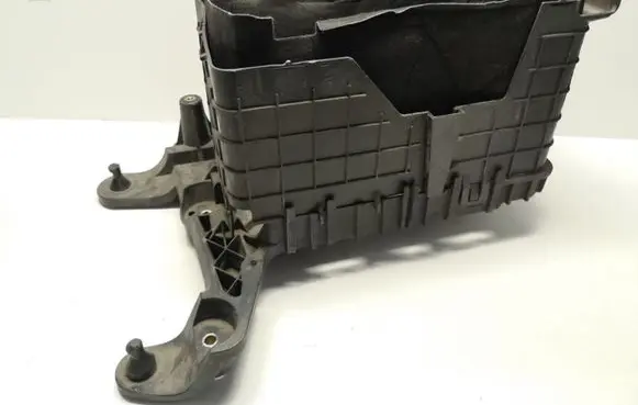 Volkswagen PASSAT B7 Battery box tray 1K0915333H 1K0915333 3C0915335