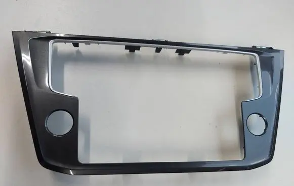 Volkswagen Tiguan Panel trim 5NA858071C
