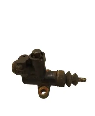 Subaru Impreza III Clutch slave cylinder 