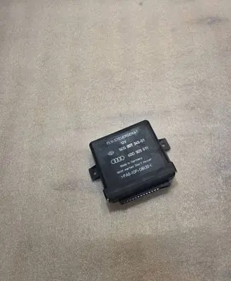 Audi A8 S8 D2 4D Other control units/modules 4D0909611